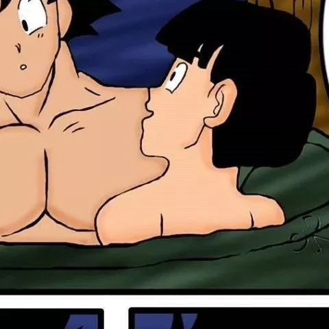 Ecchi - Goku Hace Incesto con su Hijo Gohan en la Bañera - 2