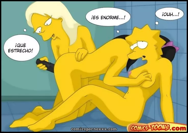 Hentai - Orgía Lésbica en el Gimnasio con Lisa Simpson - Imagen 9