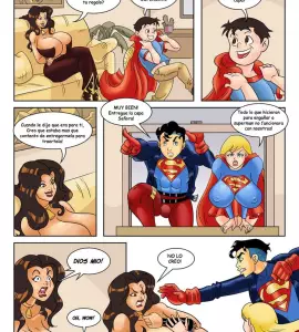Online - Superboy & Supergirl (Glassfish) - 2