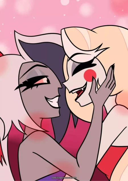 Easy (Brakali) dos mujeres con senos grandes se besan con lenguas mientras una acaricia el rostro de la otra en fondo rosa brillante