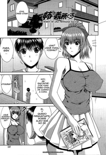 Joven en uniforme escolar con senos exuberantes sujetando revista erótica en escena NSFW de Manatzu No Hanazono #11