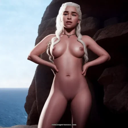 Daenerys Targaryen desnuda con senos grandes y vulva expuesta, pelo largo rubio posa frente al mar entre rocas de Dakoi