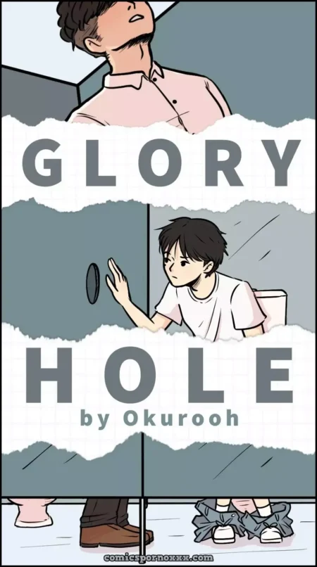 Hombre joven en baño público frente a un glory hole esperando sexo anal gay.