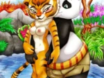 Tigresa antropomórfica con pechos expuestos y panda abrazándola por detrás en un río tropical, arte furry erótico.